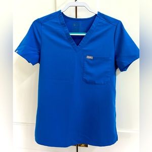 FIGS Blue Catarina One Pocket Scrub Top Shirt Short Sleeve S Nurse Vet Medical